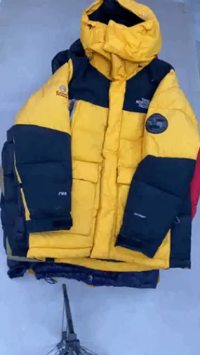 North Face Puffer - 10 Pieces